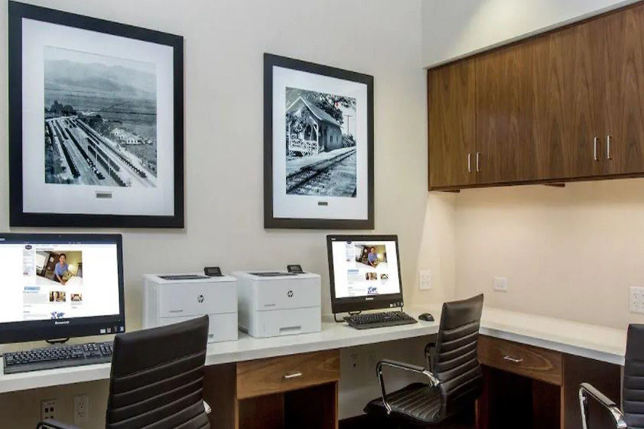 Hampton Inn & Suites Oahu Kapolei - Free Parking - No Resort Fee Hotel