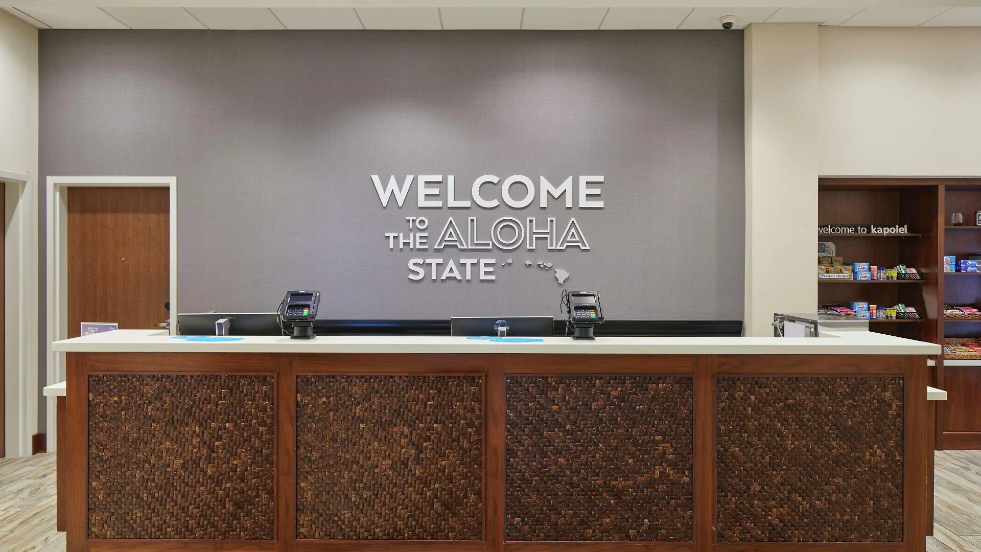 Hampton Inn & Suites Oahu Kapolei - Free Parking - No Resort Fee 3*,