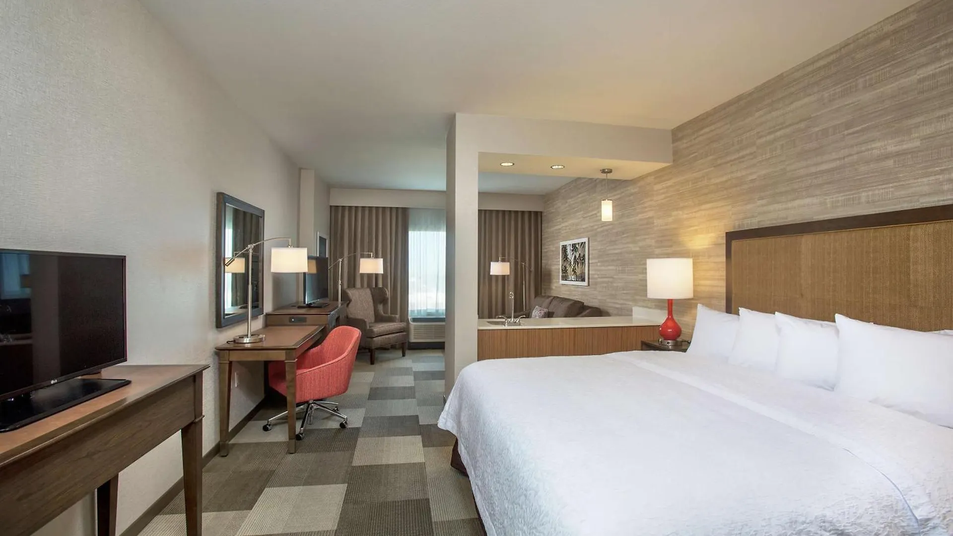 *** Hotel Hampton Inn & Suites Oahu Kapolei - Free Parking - No Resort Fee Estados Unidos