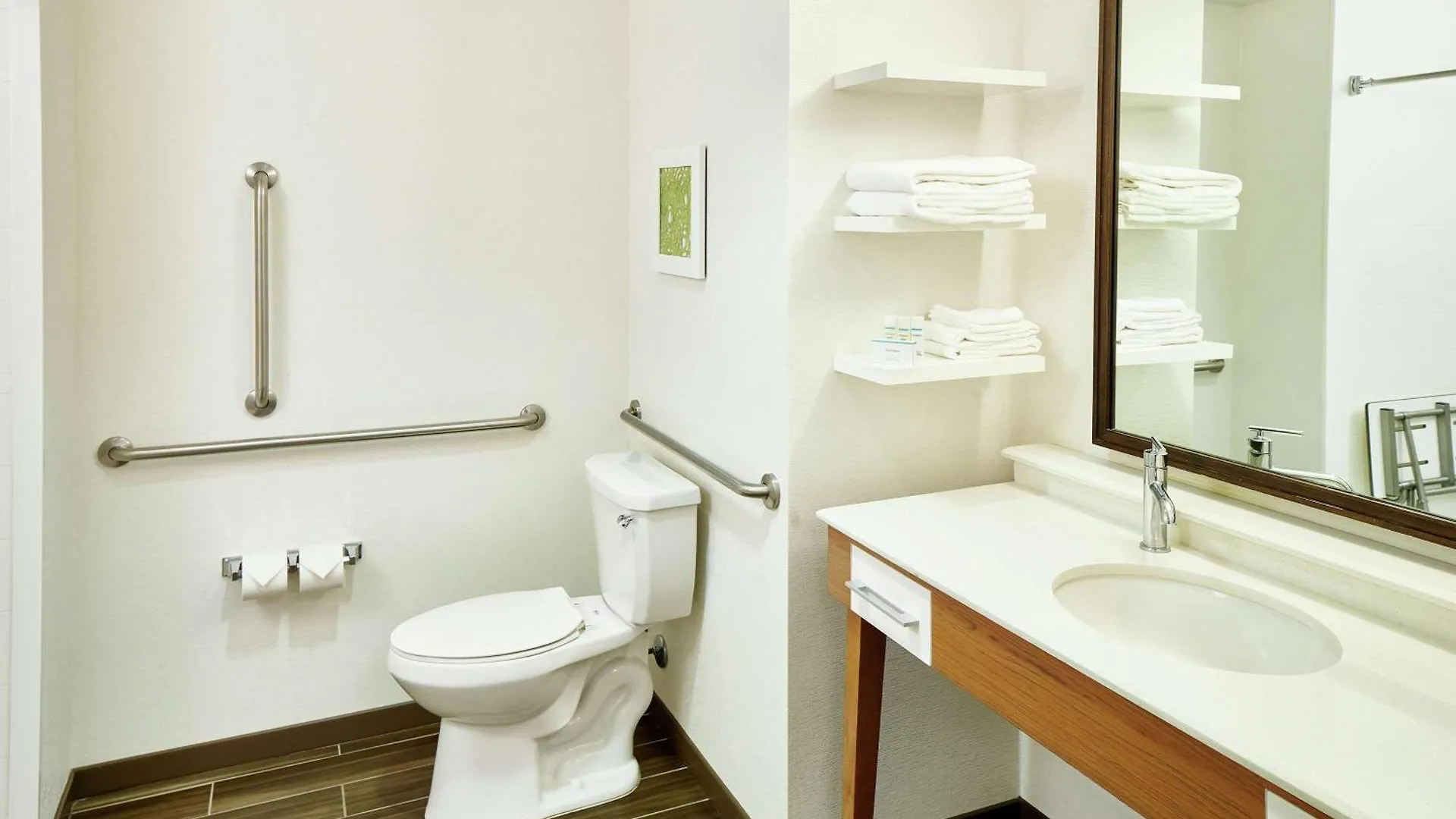 Hampton Inn & Suites Oahu Kapolei - Free Parking - No Resort Fee
